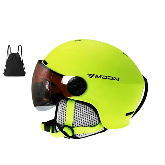 Trysil Hjelm with Integrally Molded Goggles, PC and EPS, High Quality, Outdoor Sports, Ski Snowboard and Skateboard